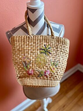 Vintage Straw Twos Company Purse with Sequined Pineapple